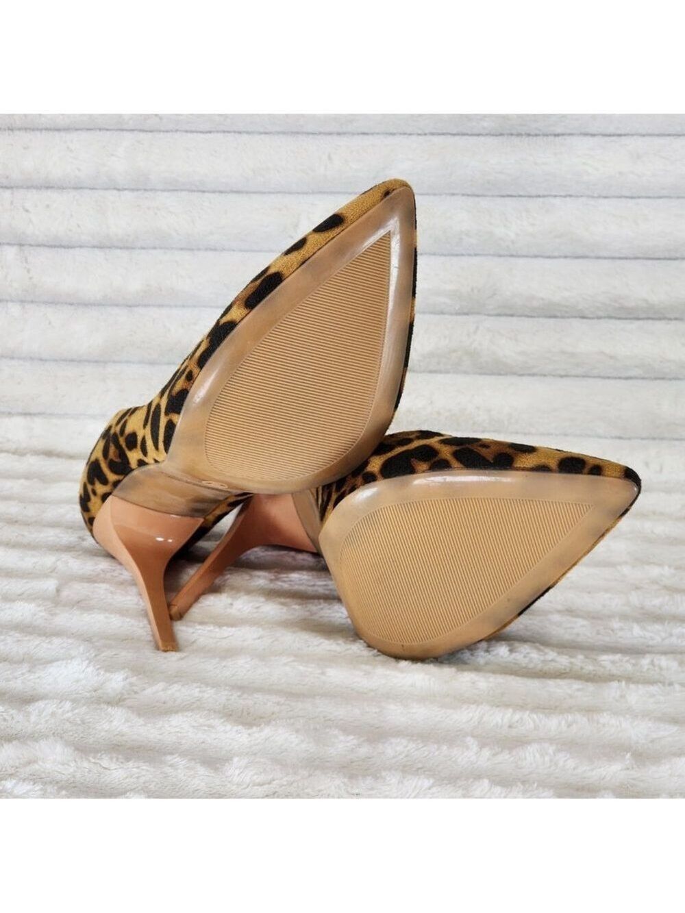 Leopard Print High Heel Pumps Matching Colored Sole Fabio - Picture 8 of 9